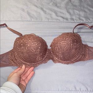 PINK Victoria’s Secret push up bra